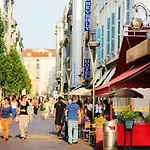 Studio Carre D'Or Cannes