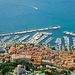 Le Palais De La Mer