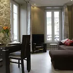 Apartment With Parking In Nice Near The Harbor