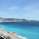 Appartement 3 Pieces Nice Promenade Des Anglais Dernier Etage Vue Mer Solarium