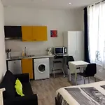 Charmant Studio