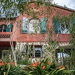 Appartements Dans Villa Olympe