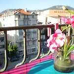 Le California