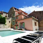 Maison Rose