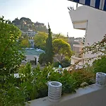 Cassis Center