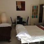 Place Mozart Holiday Apartment