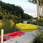 Domaine De Dugny, Entre Chateaux Et Zoo De Beauval