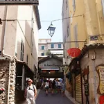 STUDIO NEUF- VIEIL ANTIBES - Marché Provençal