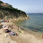T2 Rez De Jardin 300M Plage De Beaucours Sanary Sur Mer