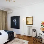 Apartment Emilia Nice
