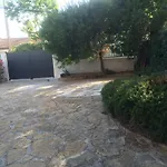 Chateau D'Eau Reamenage En Maison Ronde Proche De La Plage Et Du Castellet