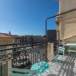 Squared Head-Apartment With Terrace In Nice