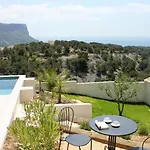 Home Cassis. Cote Provence