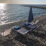 Pearl Holiday Home - Remote Work Friendly