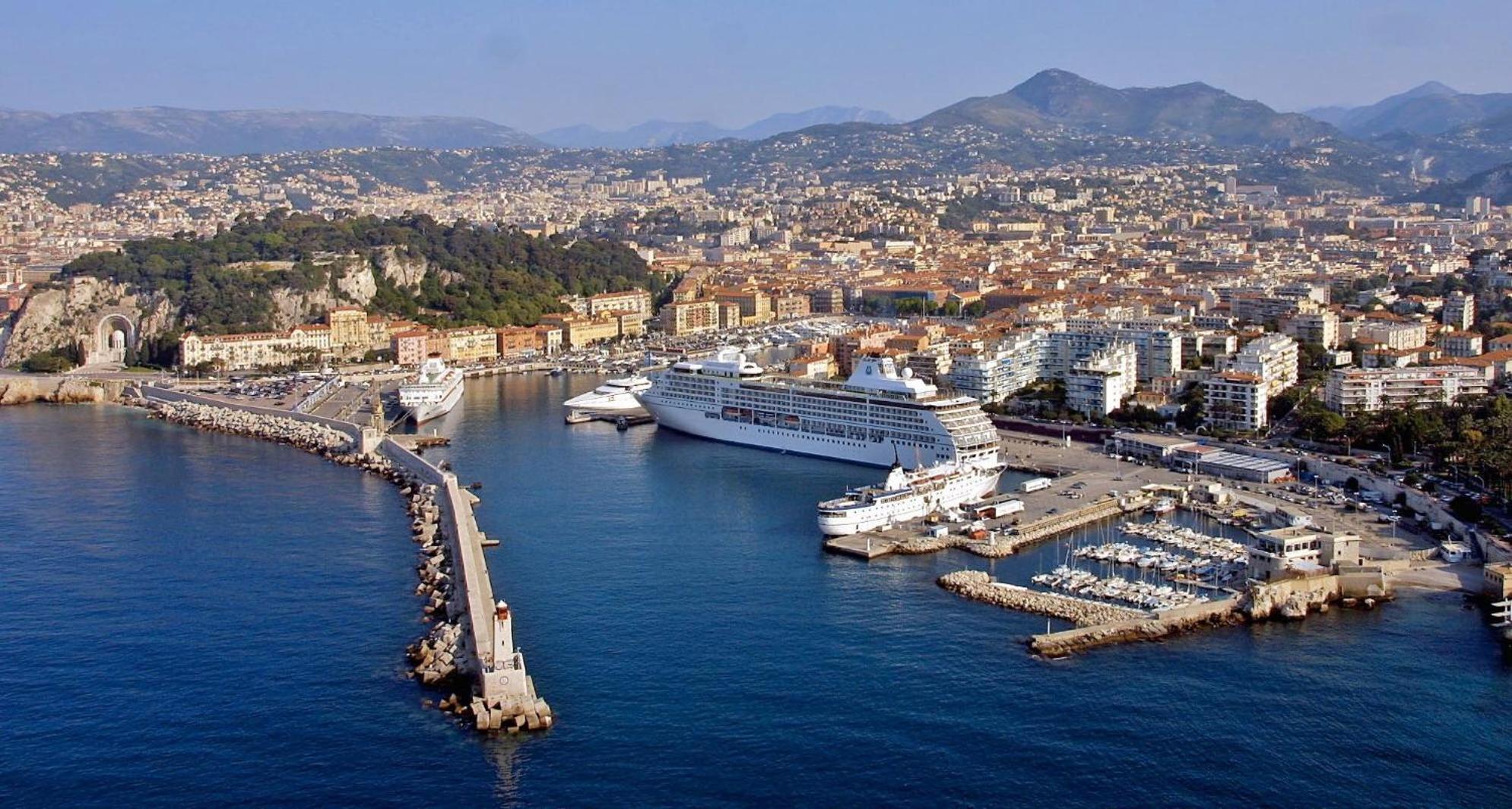 En Bord De * Nizza