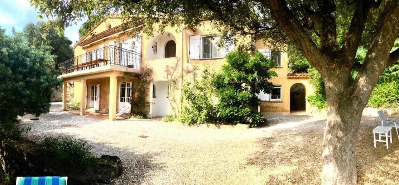 Lei Roucas, La Fossette,proche Plage ,vue Mer,12 P Villa *