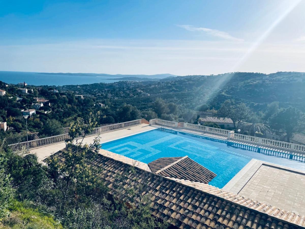 Апартаменты Vue Golf De St Tropez Avec Piscine 4 Personnes