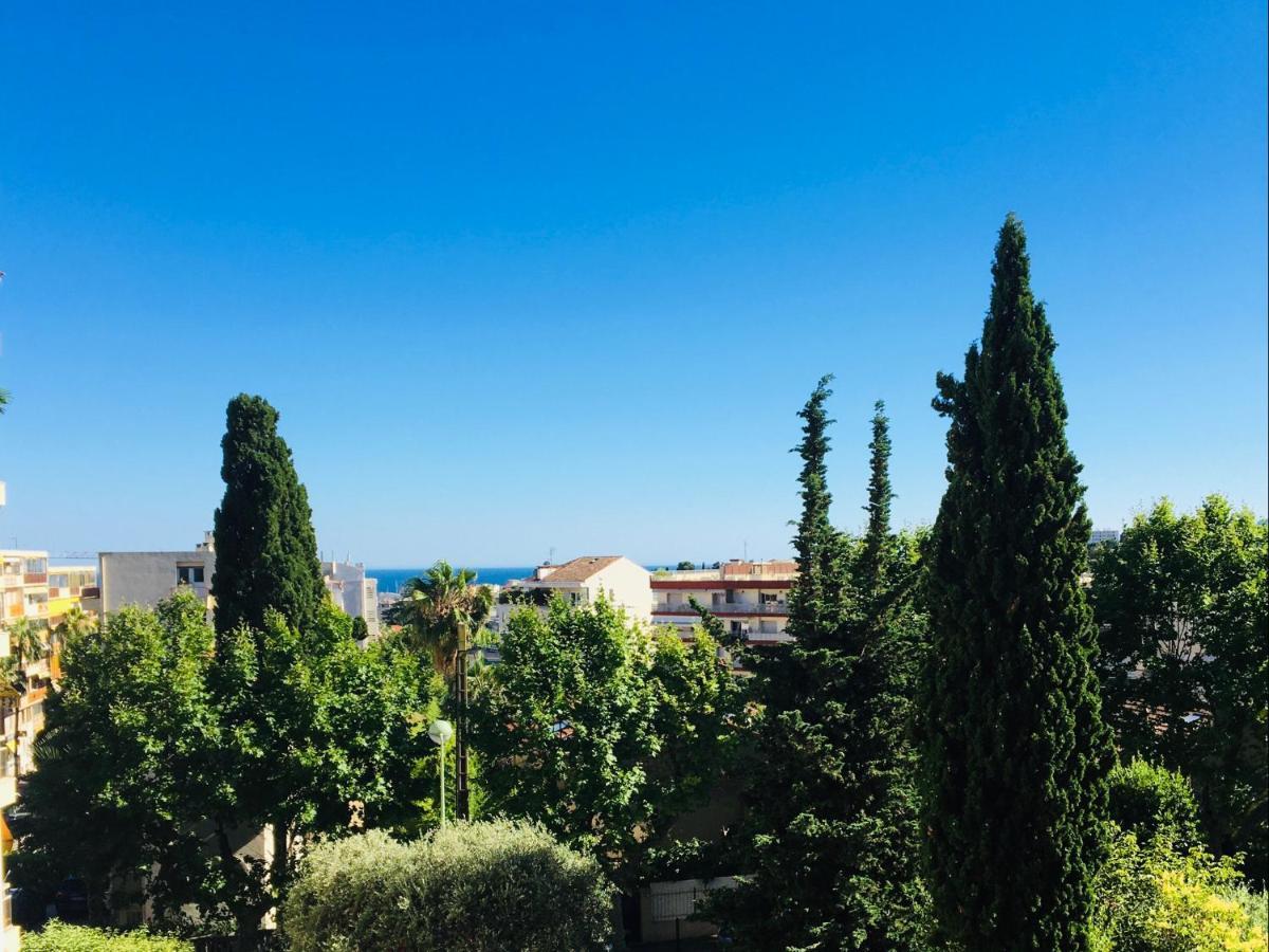 Cannes-le Cannet 3 Pieces