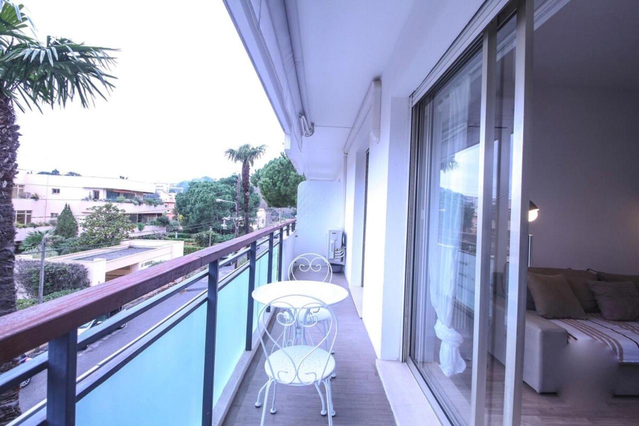 Lejlighed Air-conditioned Near The Beaches With Furnished Balcony & Parking