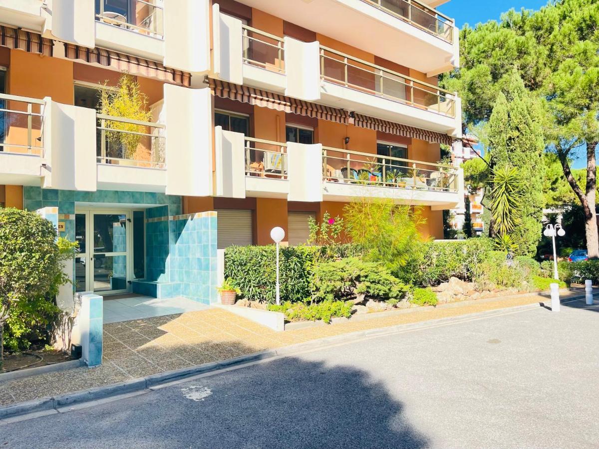 Les Imperators Yourhosthelper Appartement Saint-Raphaël
