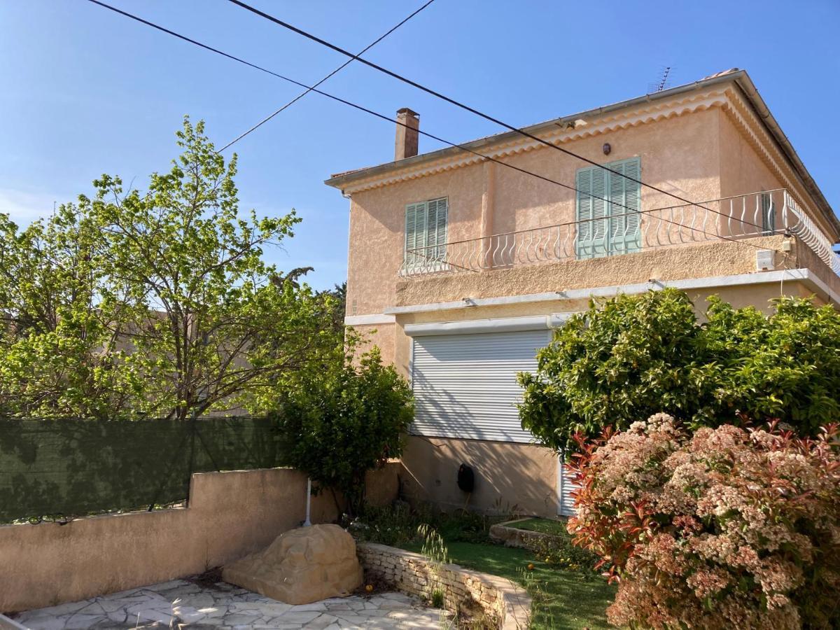 T2 30 M2 Avec Jardin Proche Des Plages Appartement Bandol