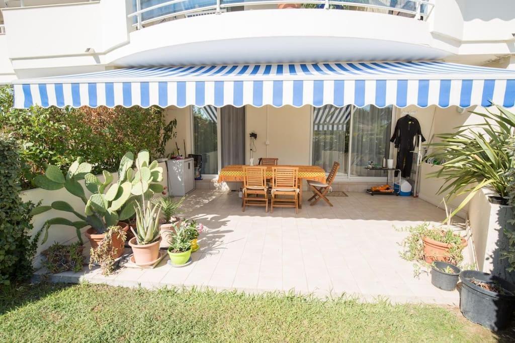 Quiet And Cozy 1br Close To And Services Apartment Saint-Raphael (Var)