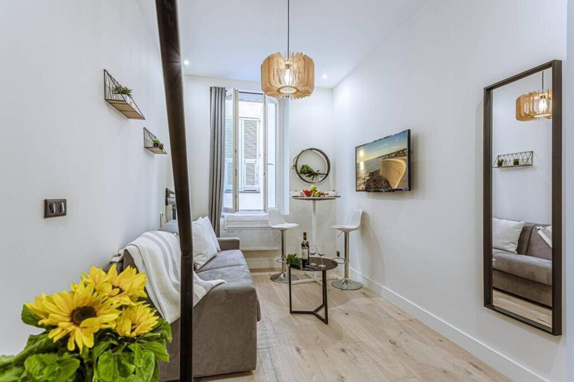 Bunico 1 - Old Town Renovated Appartement