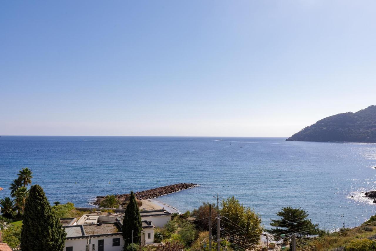 L'esterel Yourhosthelper