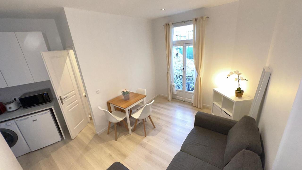 Super Apartament