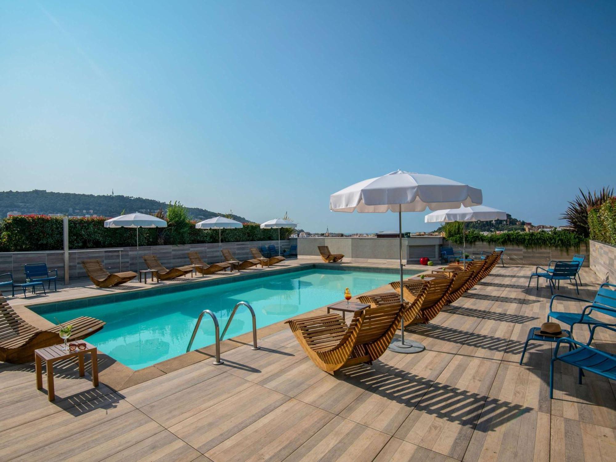 מלון Novotel Centre Vieux